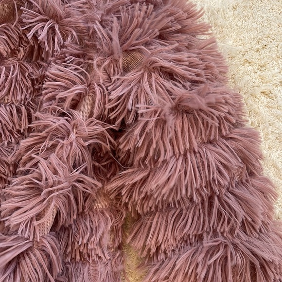 NWOT NEVER WORN - Picture 4 of 4